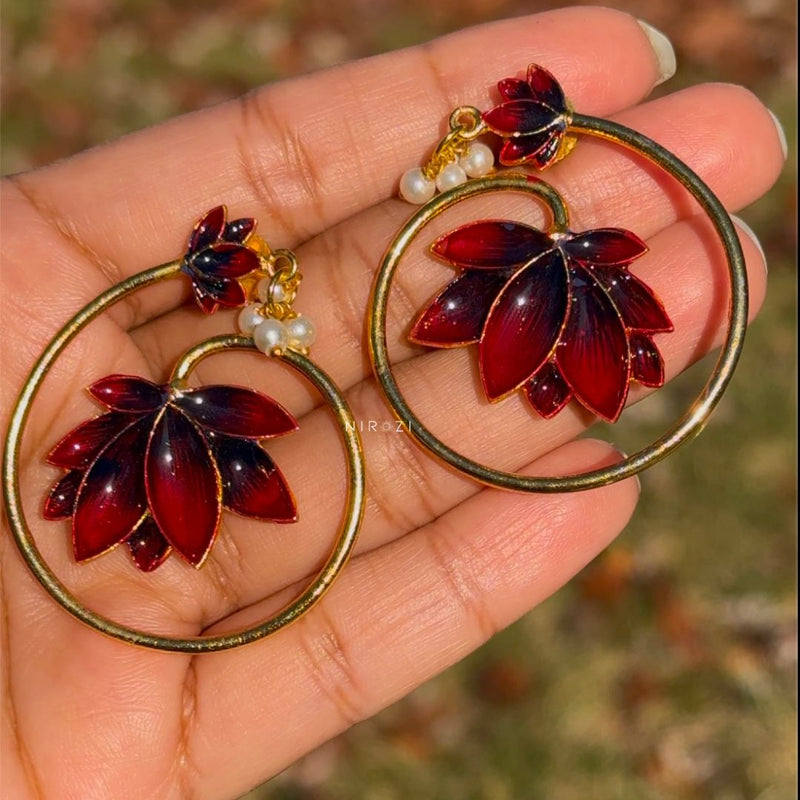 Lady Lotus Earrings