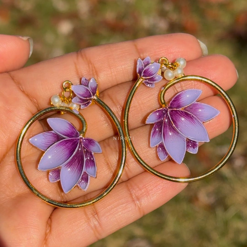 Lady Lotus Earrings